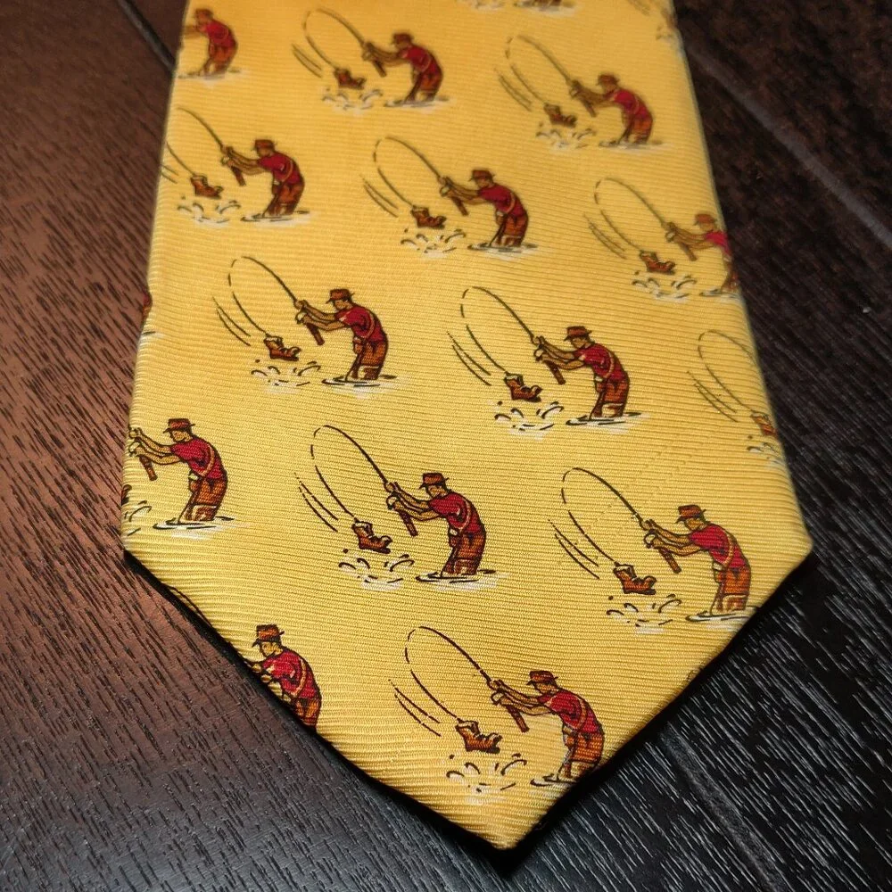 Lauren Ralph Lauren 100% Silk Fisherman Tie Yellow
